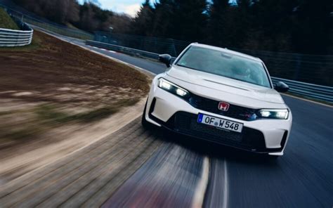 Στην Ελλάδα το νέο Honda Civic Type R των 329 ίππων Δείτε την τιμή του