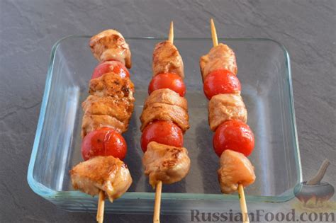 Рецепт: Куриный шашлык с помидорами черри, в медово-соевом маринаде на ...
