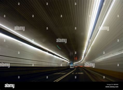 Holland tunnel hi-res stock photography and images - Alamy