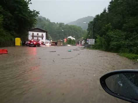 Frane E Alluvioni Oltre Mila Comuni A Rischio Idrogeologico