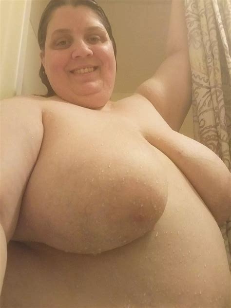 It Popped Out While Showering Nudes JustOneBoob NUDE PICS ORG