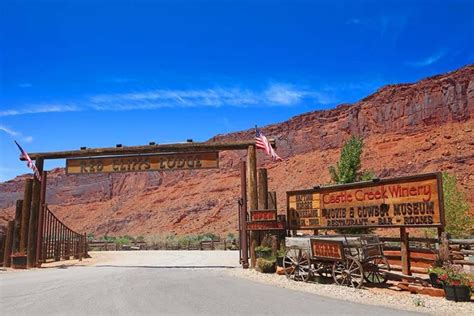 Where to Stay in Moab: Hotels, Lodging & Best Places Near Arches NP