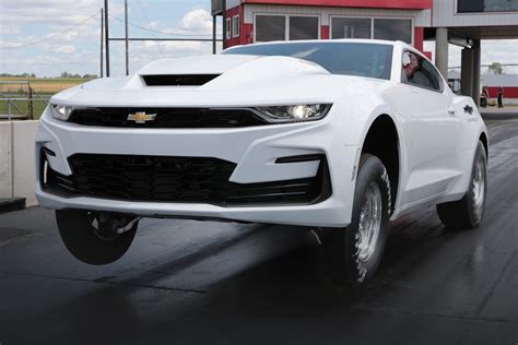 Chevrolet Camaro de arrancada ganha motor V8 9 4 de fábrica