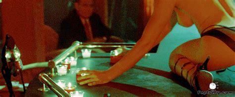 Jessica Biel Naked Powder Blue