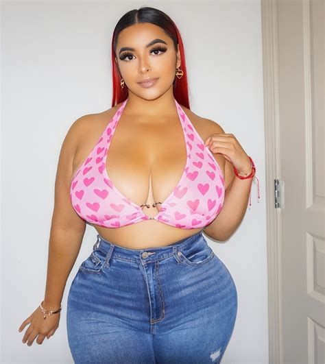 Busty Mexican Plus Size Latina IMedia