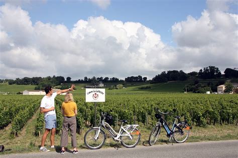 Bordeaux By Bike A Great Way To Visit Our Town Bordeaux Wine Trails