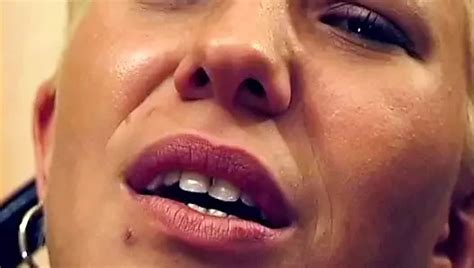 Eine Erstaunliche Deutsche MILf Liebt Den Fetten Schwanz Ihres Arztes XHamster