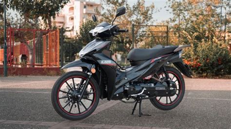 Tin Xe M Y Hot Ra M T Ng Vua Xe S Trang B N T Wave