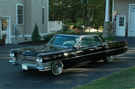 1964 CADILLAC COUPE DEVILLE SURVIVOR Antique Classic Barn Find