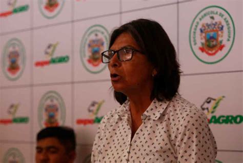 Ganaderos Lecheros Exigen A Presidenta Dina Boluarte Y Al Congreso De