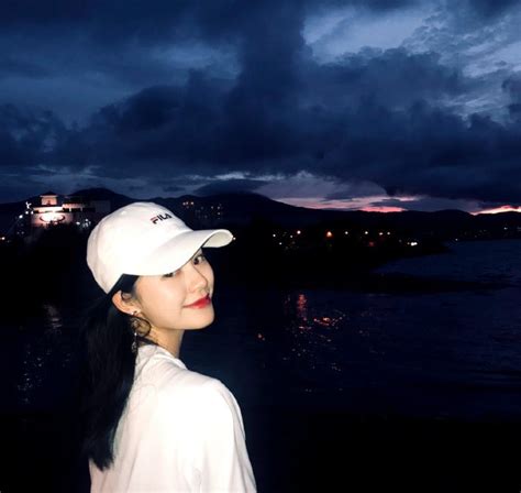 Nhiếp ảnh gia X vừa chụp hình đẹp vừa xinh như hot girl