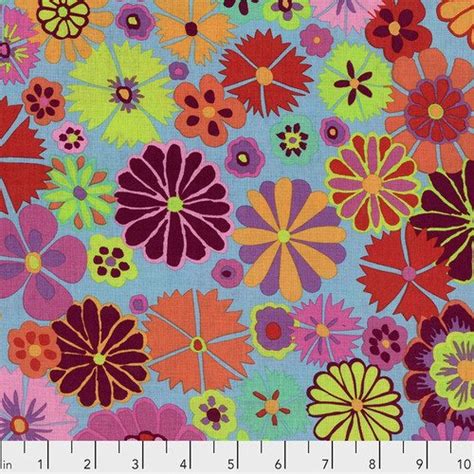 Kaffe Fassett Folk Flower Pink 884424251138