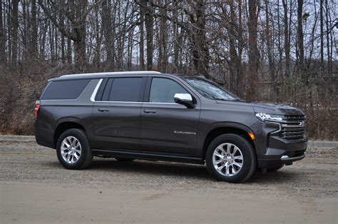 Driven The 2021 Chevrolet Suburban Diesel Is An Unlikely Green Machine Top Car Show