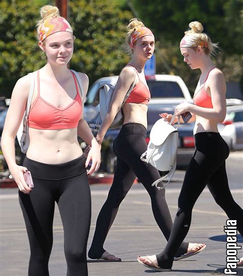Elle Fanning Nude Leaks Photo Fapopedia