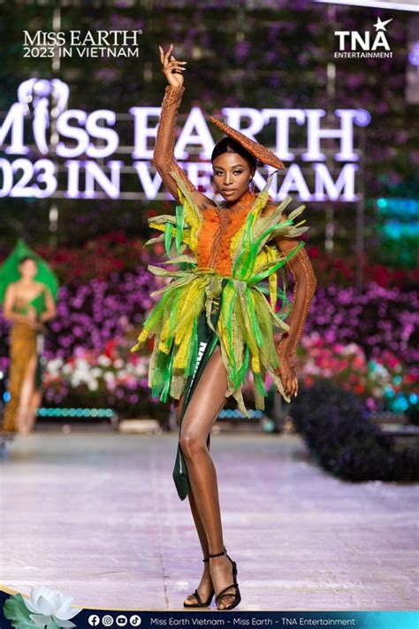 Potret Kostum Nasional Wakil Afrika Di Miss Earth