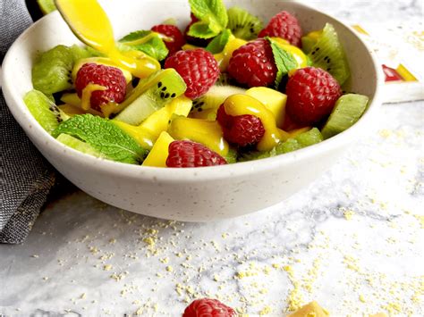 Salade De Fruits Mangue Passion Carr S Fut S Tablettes De Fruits Et