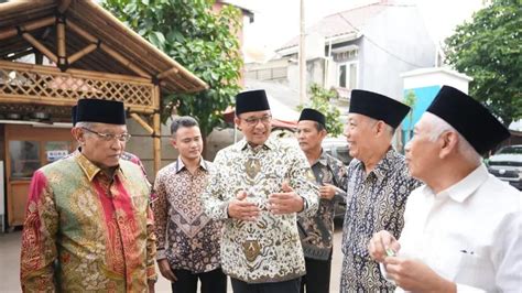 Anies Baswedan Kunjungi Pondok Pesantren Luhur Al Tsaqafah Pimpinan