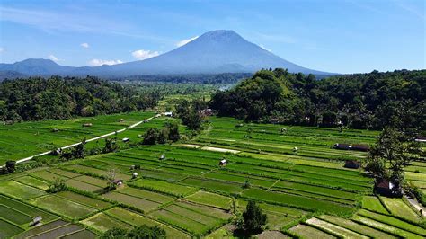 VOLCANO HIKING IN BALI