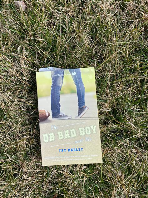 Book Review: The QB Bad Boy & Me – Life According to Jamie
