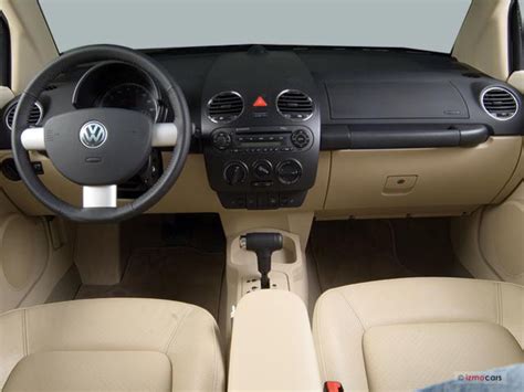 2007 Volkswagen New Beetle Interior | U.S. News & World Report