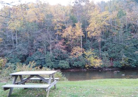 East Fork Campground & Lodging - 4 Photos - Durbin, WV - RoverPass