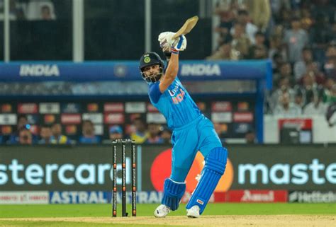 IND Vs SA Virat Kohli Becomes First Indian Batsman To Complete 11 000