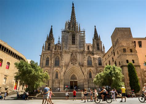 A Guide to Beautiful Architecture in Barcelona