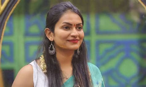 Bigg Boss 5 Telugu This Contestant Out Of The Bigg Boss House