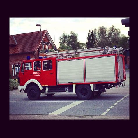 Feuerwehr Mercedes 1222 AF Bj1984 Otterndorf Feuerwehr O Flickr