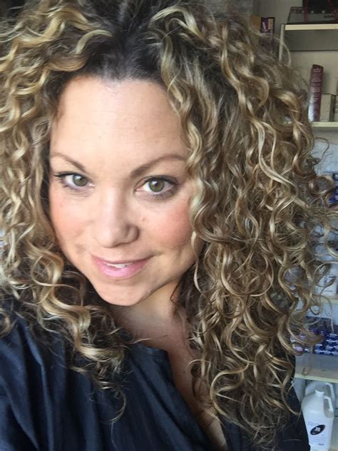 Highlights And Devacurl Curly Hair Styles Hair Styles Naturally Curly