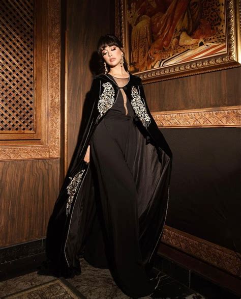 Pin By Light Angil On Life Fashion Moroccan Fashion Fashion Fashion