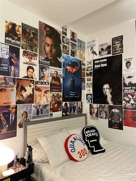 Posters on wall bedroom room ideas | Bedroom ideas movie posters, Room ...