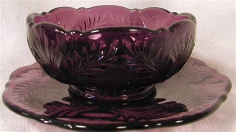 Amethyst Glass Inverted Thistle Pattern Berry Bowl W Underplate With