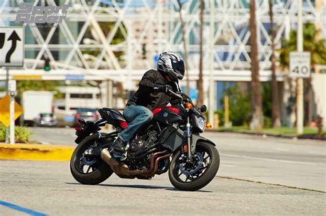 Yamaha Ra M T Fz Phi N B N Naked Bike Ph N Kh I Gi Usd Vi T B I Tdnc