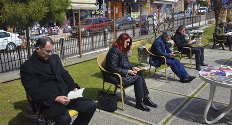 A K Havada Kitap Okuma Etkinli I Sinop Niversitesi