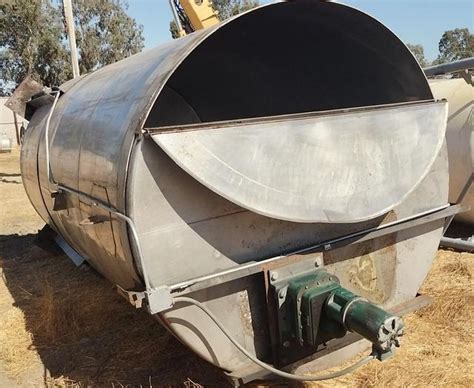 Used Tank 4 500 Gallon Stainless Steel Agitated 76 X 14 S745312