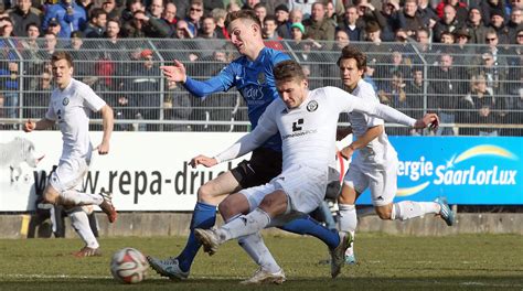 S Dwest Elversberg Gewinnt Derby Gegen Saarbr Cken Dfb Deutscher