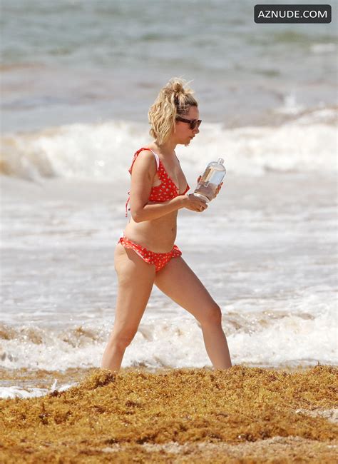 ASHLEY TISDALE Nude AZNude