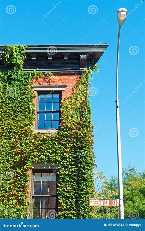 New York A House Covered In Ivy In Greenwich Village On September 15