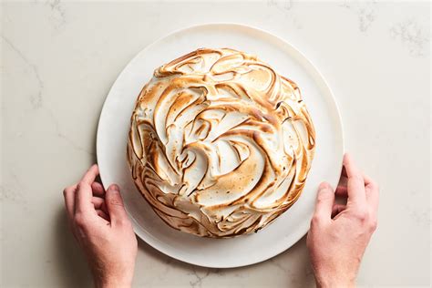 How To Make A Classic Baked Alaska Kitchn Round Cake Pans Round