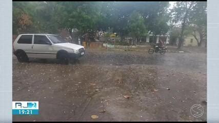 Chuva Forte Acompanhada De Granizo Atinge Cidades Do Sul Do Rio Nesta