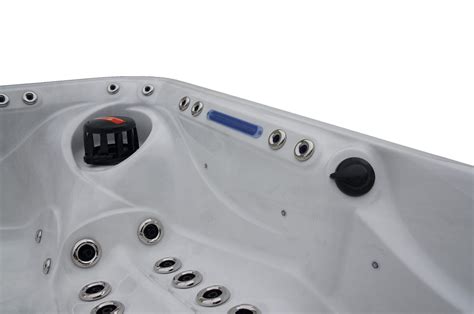 The Longport Hot Tub Blue Whale Spa