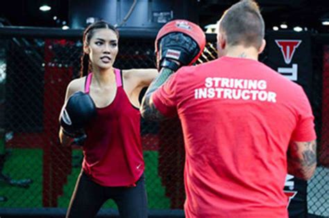 Những nữ võ sĩ gợi cảm của làng giải trí Việt Nam Người Đẹp Ảnh Hot Girl Girl Thể Hình