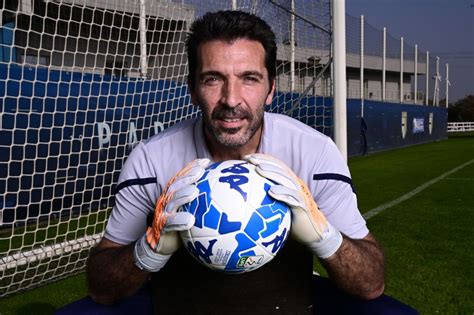 Gianluigi Buffon Anuncia Oficialmente Su Retiro Del Fútbol Profesional