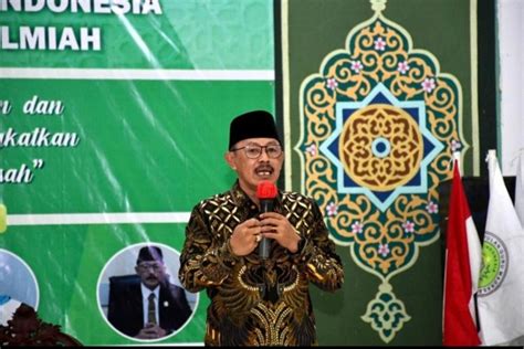 Dprd Indramayu Sudah Terima Surat Pengunduran Diri Lucky Hakim