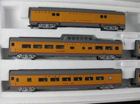 MÄRKLIN 43617 PERSONENWAGEN SET der Union Pacific Railroad Spur H0 EUR