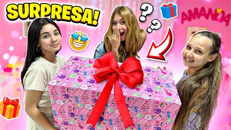 Ganhei Um Presente De Natal Surpresa Amanda Nathanry Youtube