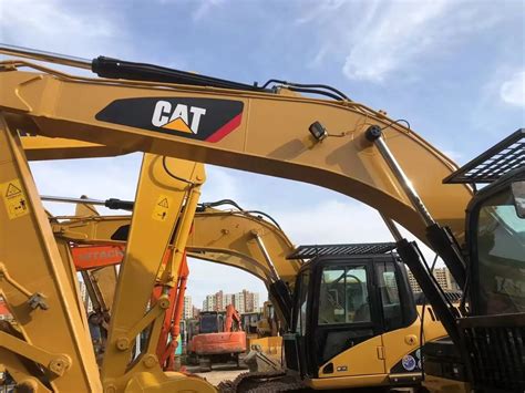 Original Caterpillar Cat D Used Excavator In Uae Backhoe Crawler