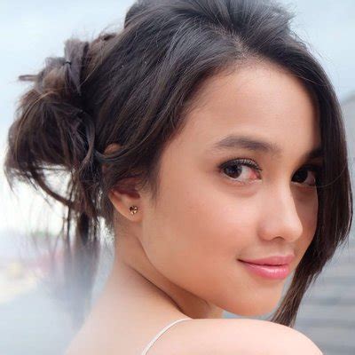 Hot Sexy Dina Anjani Bikini Pics