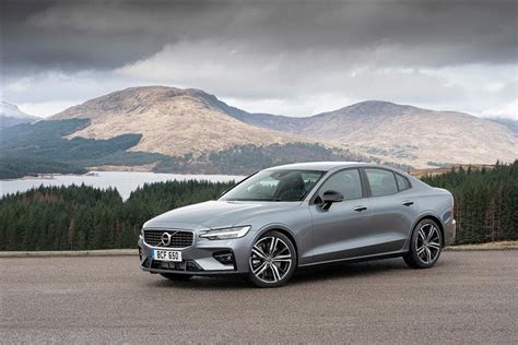 Volvo S60 Saloon 20 B5p Plus Dark 4dr Auto Lease Deals